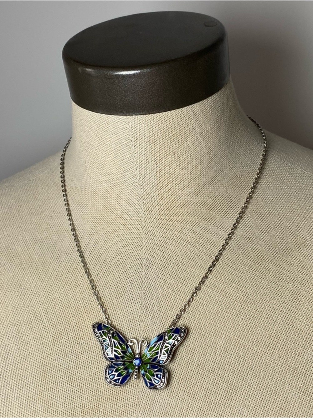 NWOT Enamel & Swarovski Butterfly Pendant Necklace in Blue and Green